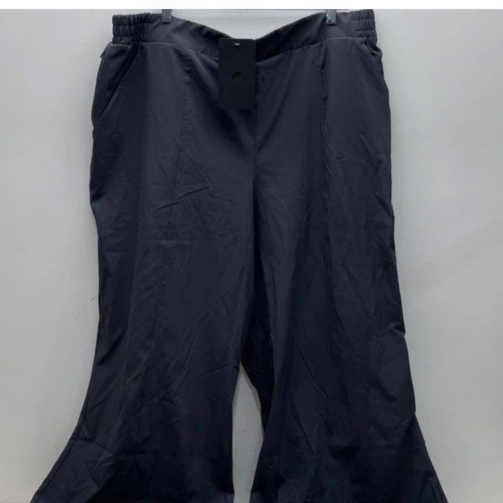 Women's Fabletics Dark Grey Downtown Wide Leg Pant Size XXL/1X NWT